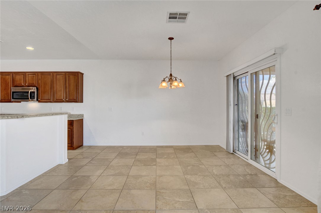 2236 Night Parrot Avenue North Las Vegas NV 89084