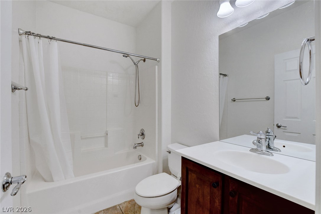2236 Night Parrot Avenue North Las Vegas NV 89084