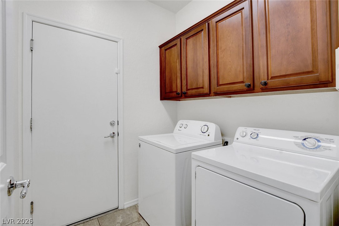 2236 Night Parrot Avenue North Las Vegas NV 89084