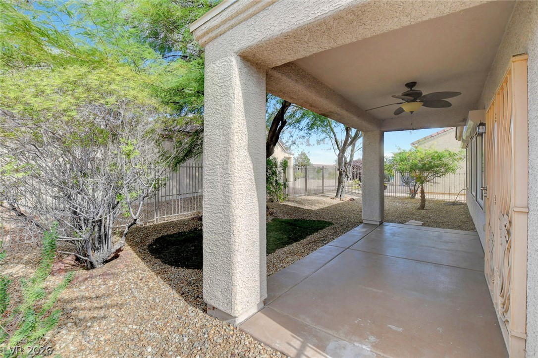 2236 Night Parrot Avenue North Las Vegas NV 89084