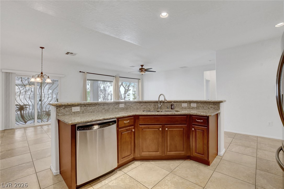 2236 Night Parrot Avenue North Las Vegas NV 89084