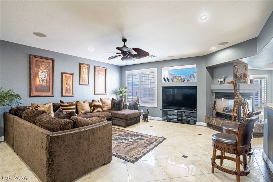 6260 Narrow Isthmus Avenue Las Vegas NV 89139