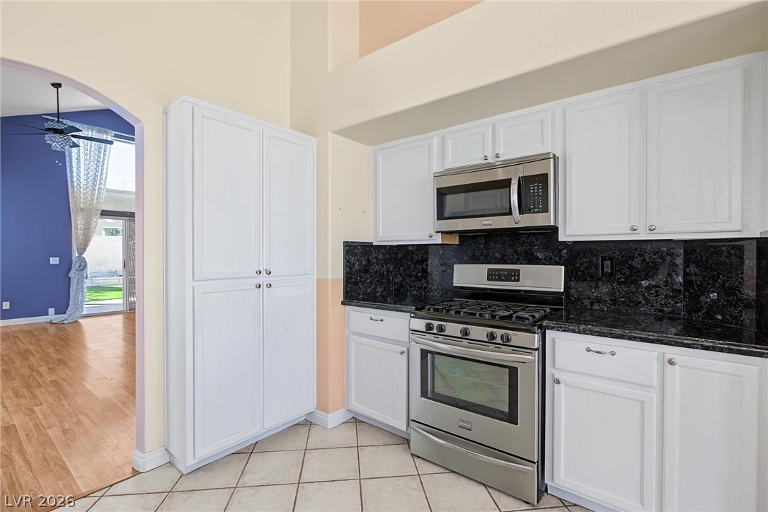 911 Sterling Thorn Court Las Vegas NV 89183