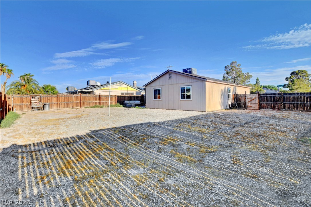 6340 Molino Street Las Vegas NV 89108