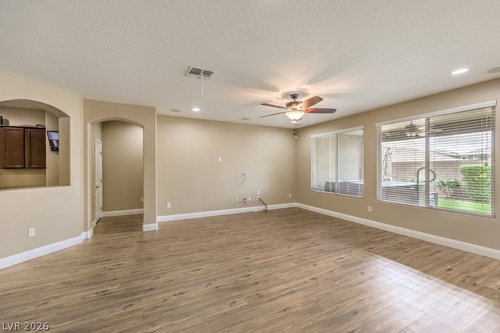 9476 Chandler Springs Avenue Las Vegas NV 89148