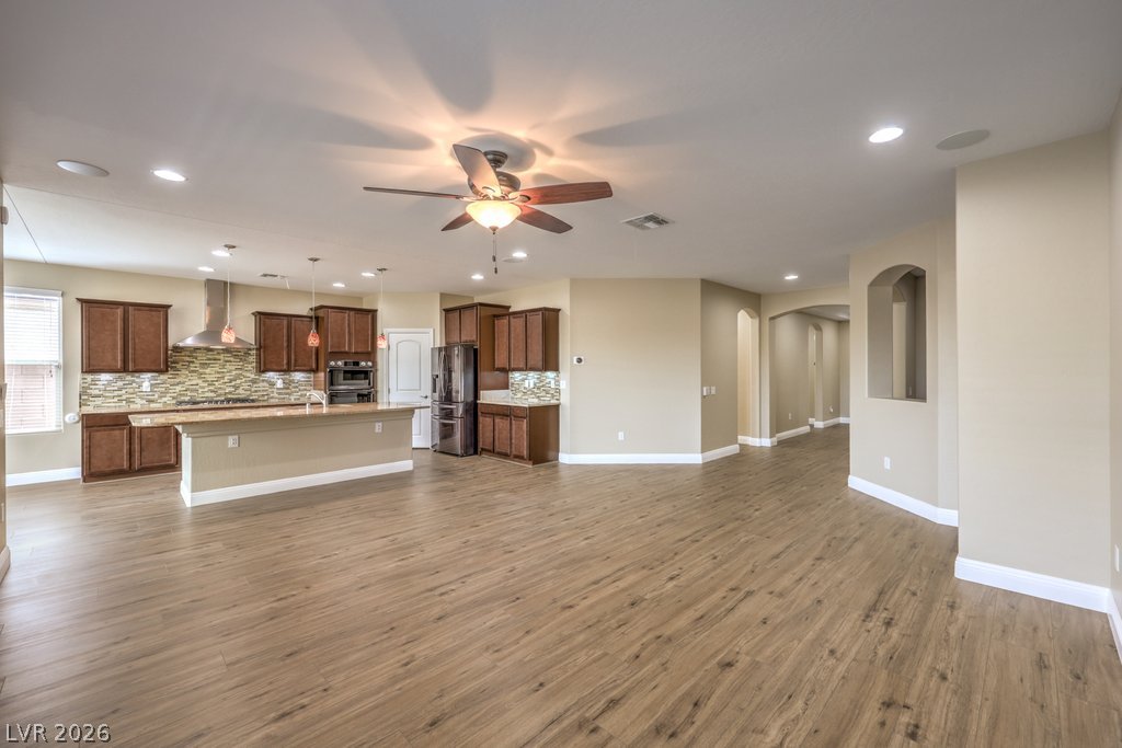 9476 Chandler Springs Avenue Las Vegas NV 89148