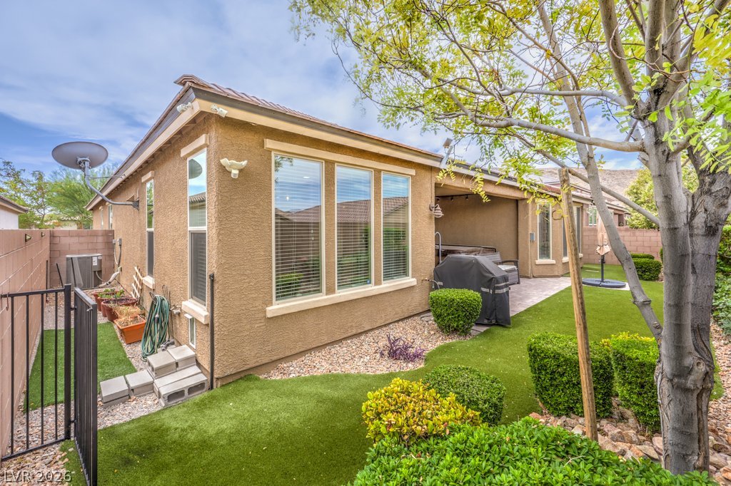 9476 Chandler Springs Avenue Las Vegas NV 89148