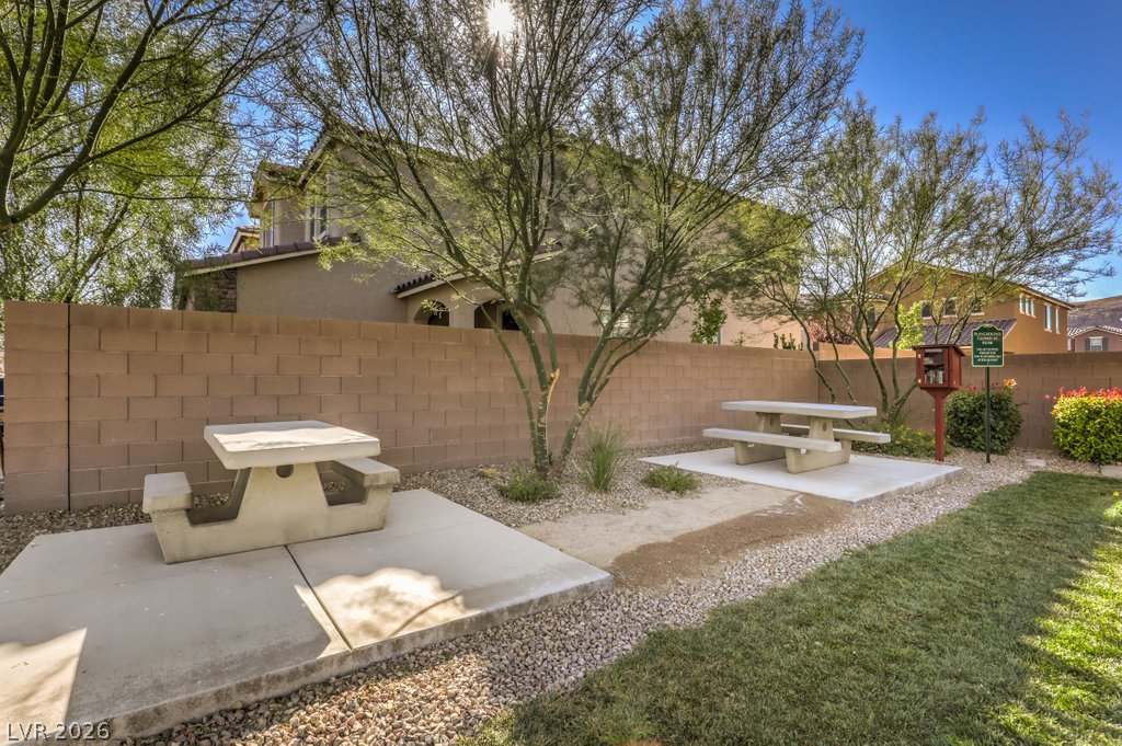 9476 Chandler Springs Avenue Las Vegas NV 89148