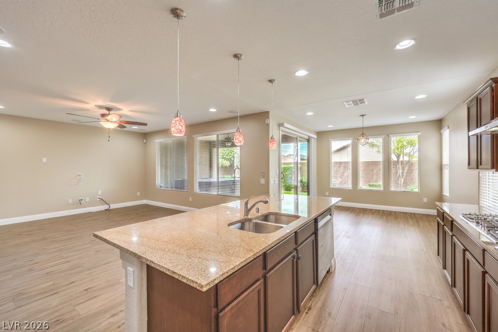 9476 Chandler Springs Avenue Las Vegas NV 89148