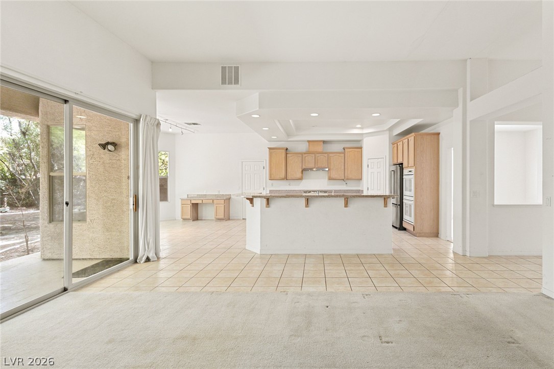 8312 Fullmoon Maple Avenue Las Vegas NV 89117