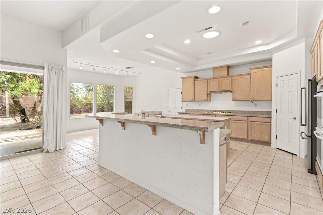 8312 Fullmoon Maple Avenue Las Vegas NV 89117