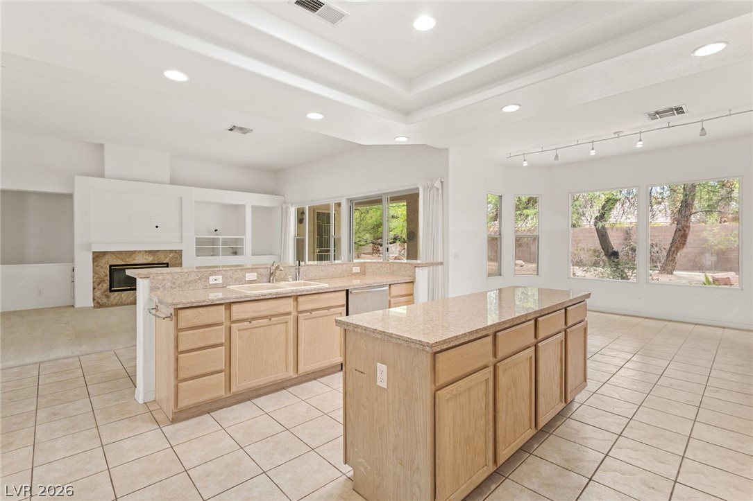 8312 Fullmoon Maple Avenue Las Vegas NV 89117