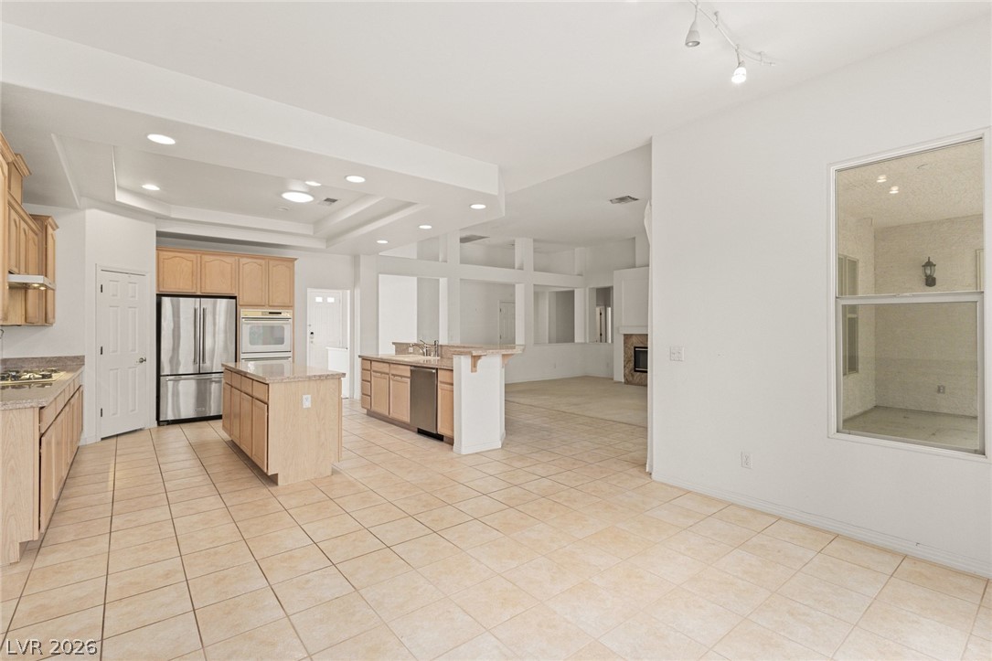 8312 Fullmoon Maple Avenue Las Vegas NV 89117