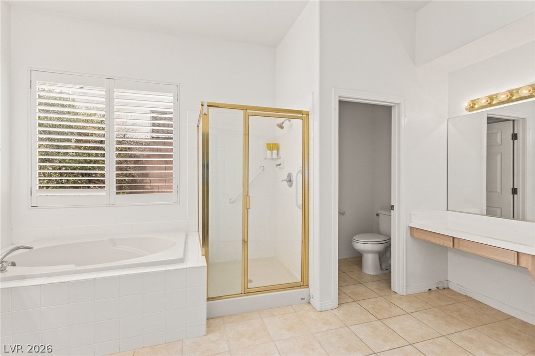 8312 Fullmoon Maple Avenue Las Vegas NV 89117
