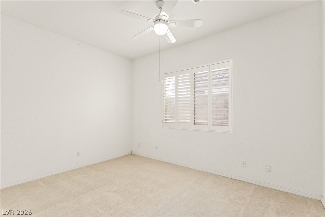 8312 Fullmoon Maple Avenue Las Vegas NV 89117