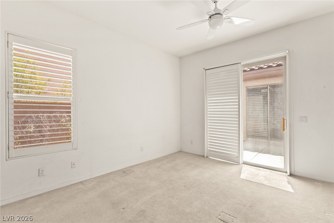 8312 Fullmoon Maple Avenue Las Vegas NV 89117