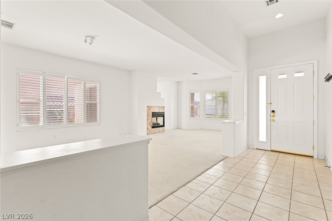8312 Fullmoon Maple Avenue Las Vegas NV 89117