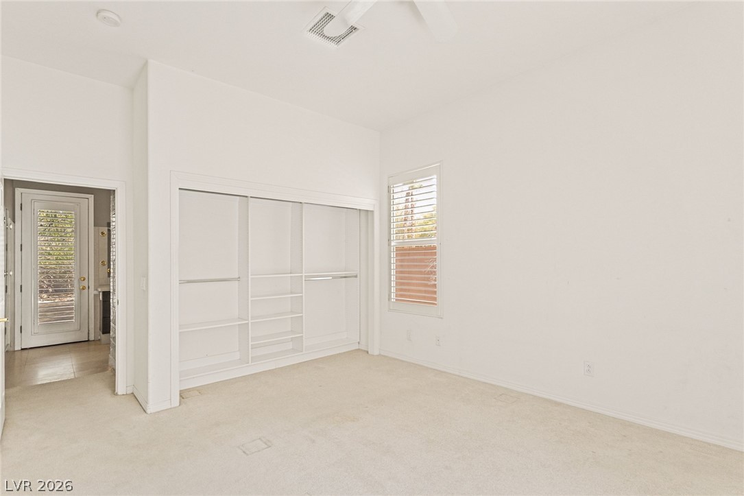 8312 Fullmoon Maple Avenue Las Vegas NV 89117