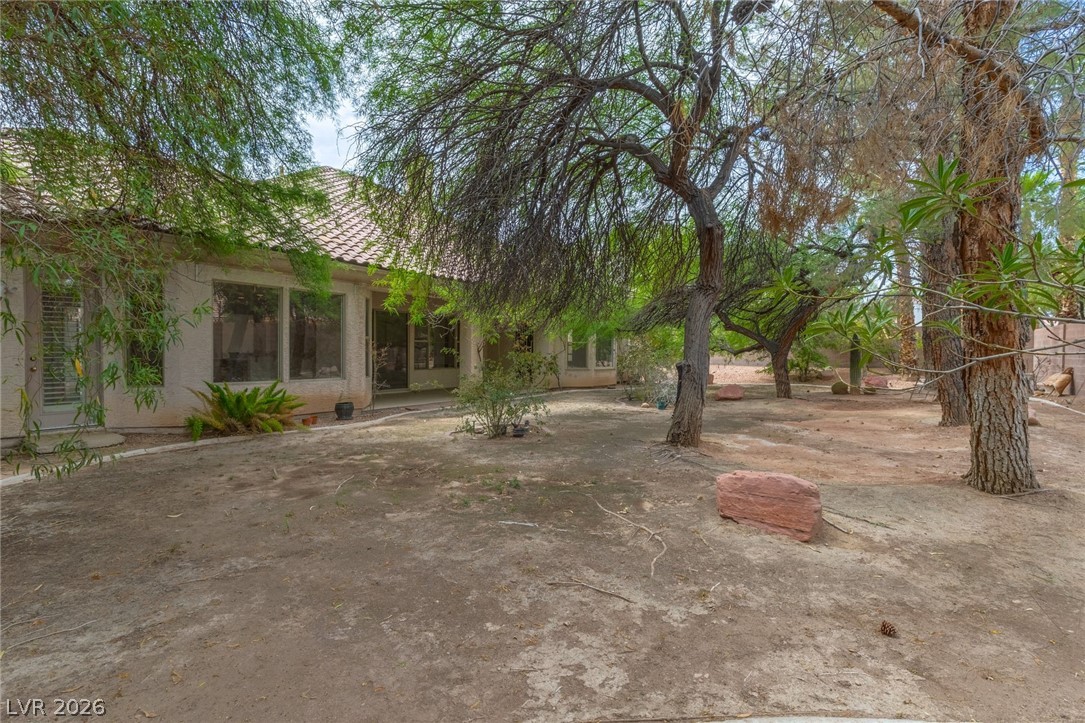 8312 Fullmoon Maple Avenue Las Vegas NV 89117
