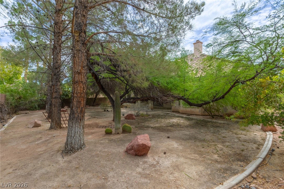 8312 Fullmoon Maple Avenue Las Vegas NV 89117