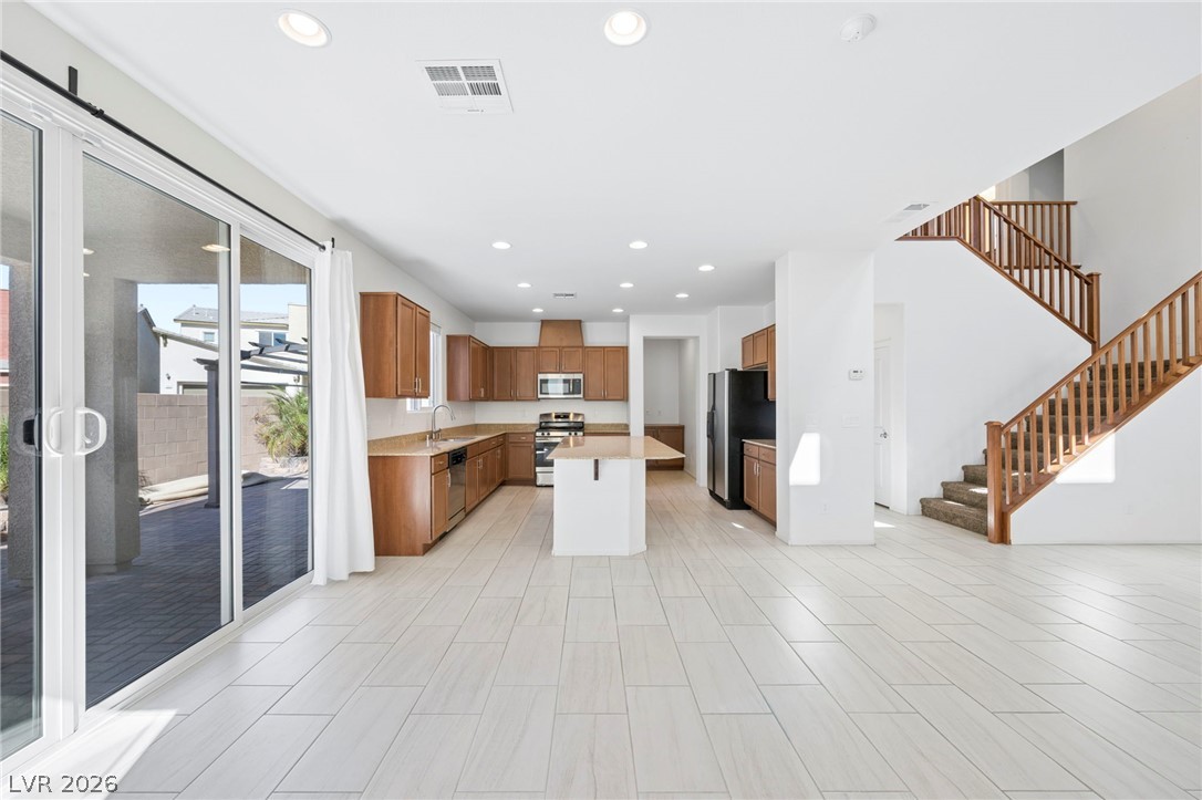 6937 Whispering Falls Drive North Las Vegas NV 89084