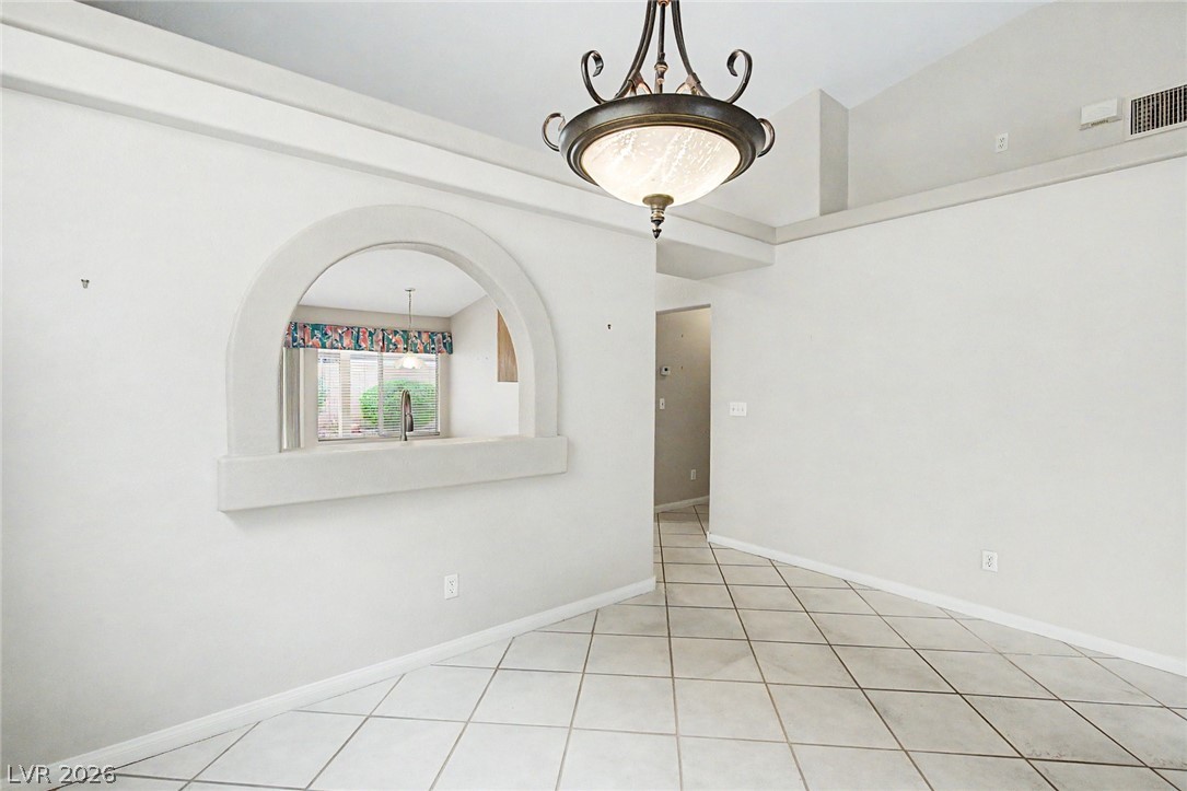 8713 Blazing Saddle Avenue Las Vegas NV 89129