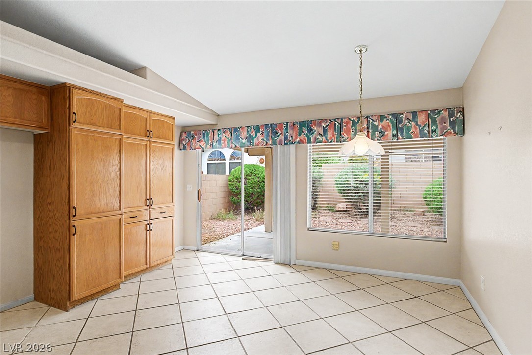8713 Blazing Saddle Avenue Las Vegas NV 89129