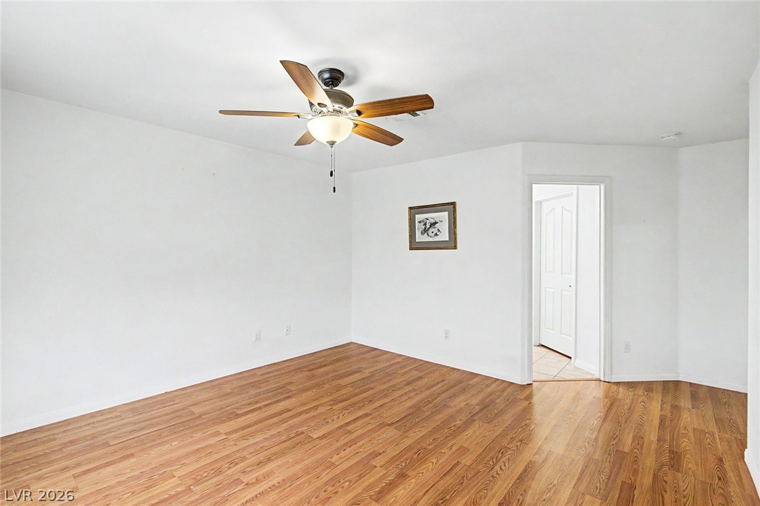 8713 Blazing Saddle Avenue Las Vegas NV 89129