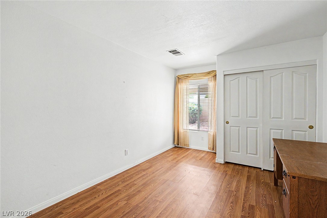 8713 Blazing Saddle Avenue Las Vegas NV 89129