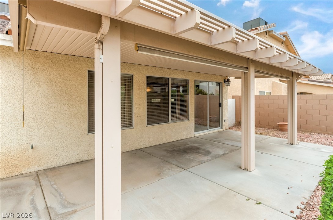 8713 Blazing Saddle Avenue Las Vegas NV 89129