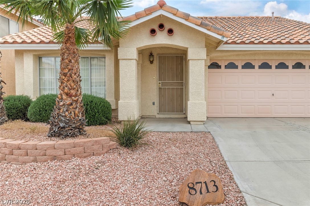 8713 Blazing Saddle Avenue Las Vegas NV 89129