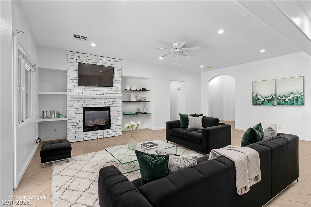 7621 Chase Hallow Street Las Vegas NV 89149