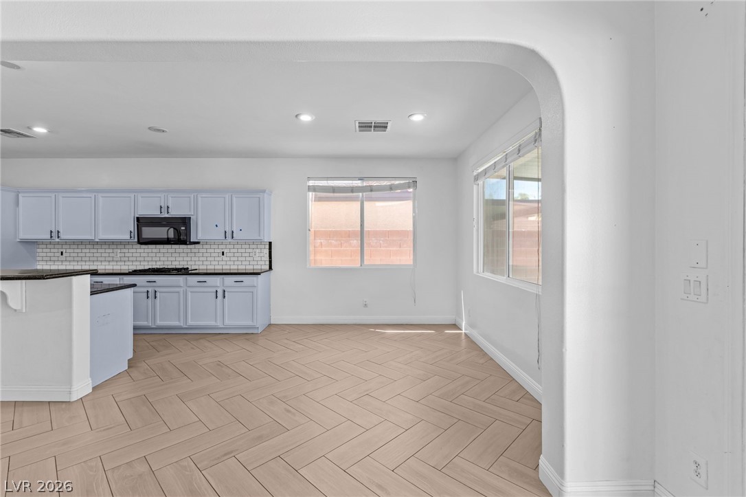 7621 Chase Hallow Street Las Vegas NV 89149