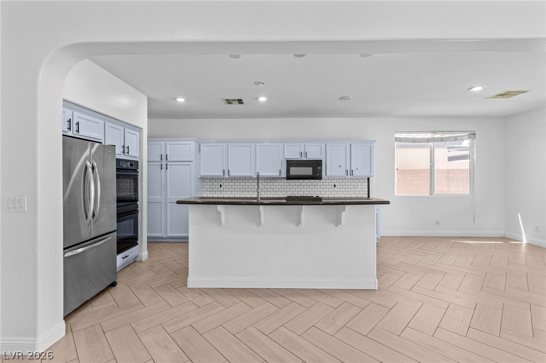 7621 Chase Hallow Street Las Vegas NV 89149