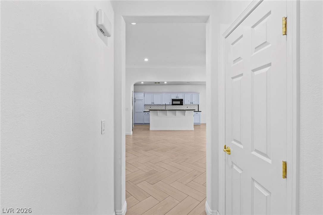 7621 Chase Hallow Street Las Vegas NV 89149