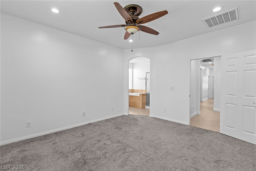 7621 Chase Hallow Street Las Vegas NV 89149