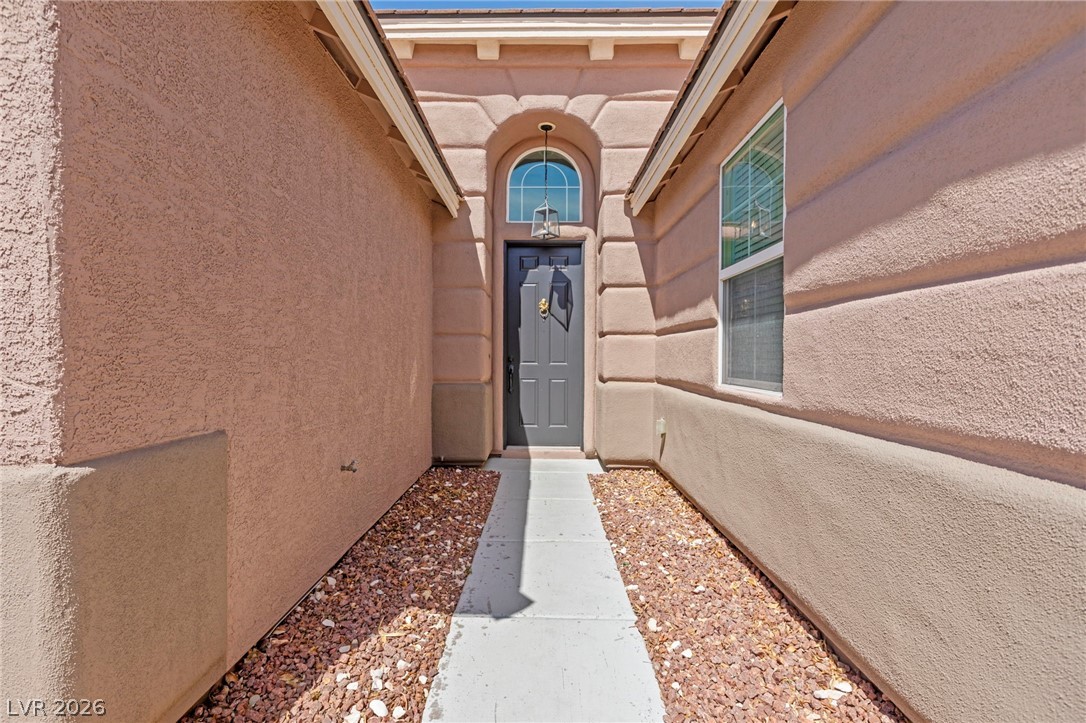 7621 Chase Hallow Street Las Vegas NV 89149