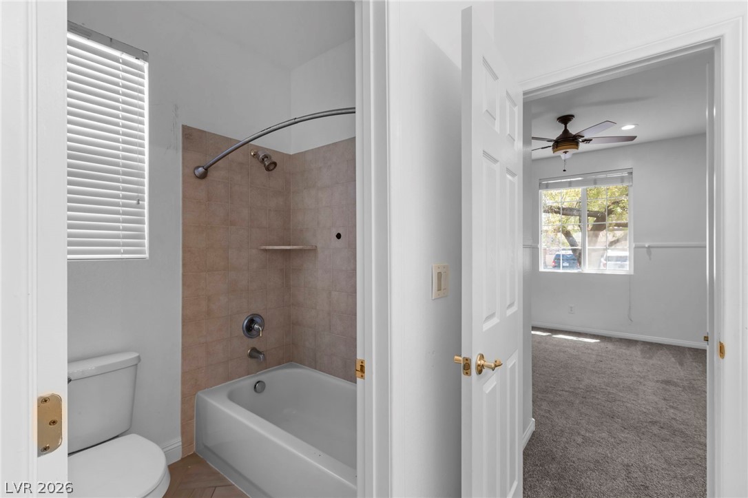 7621 Chase Hallow Street Las Vegas NV 89149