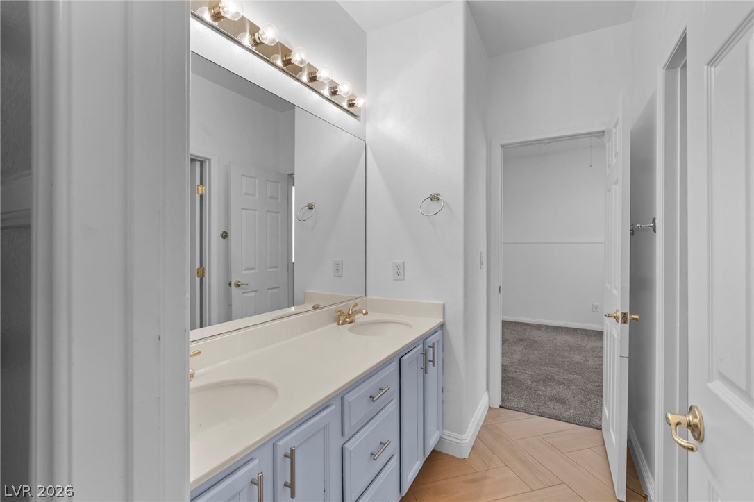 7621 Chase Hallow Street Las Vegas NV 89149