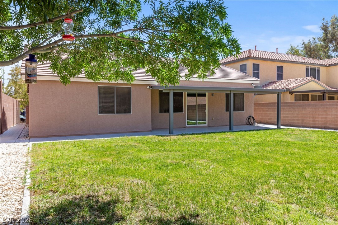 7621 Chase Hallow Street Las Vegas NV 89149