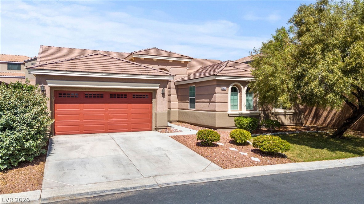 7621 Chase Hallow Street Las Vegas NV 89149