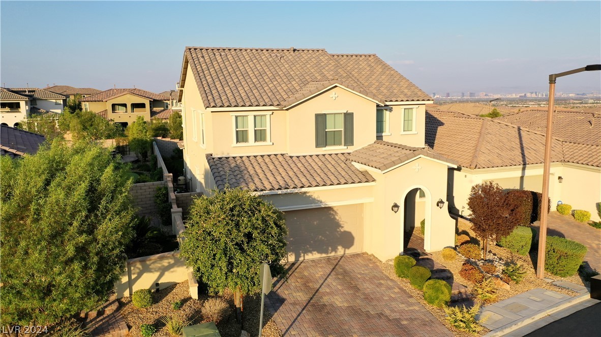 426 Port Reggio Street Las Vegas NV 89138