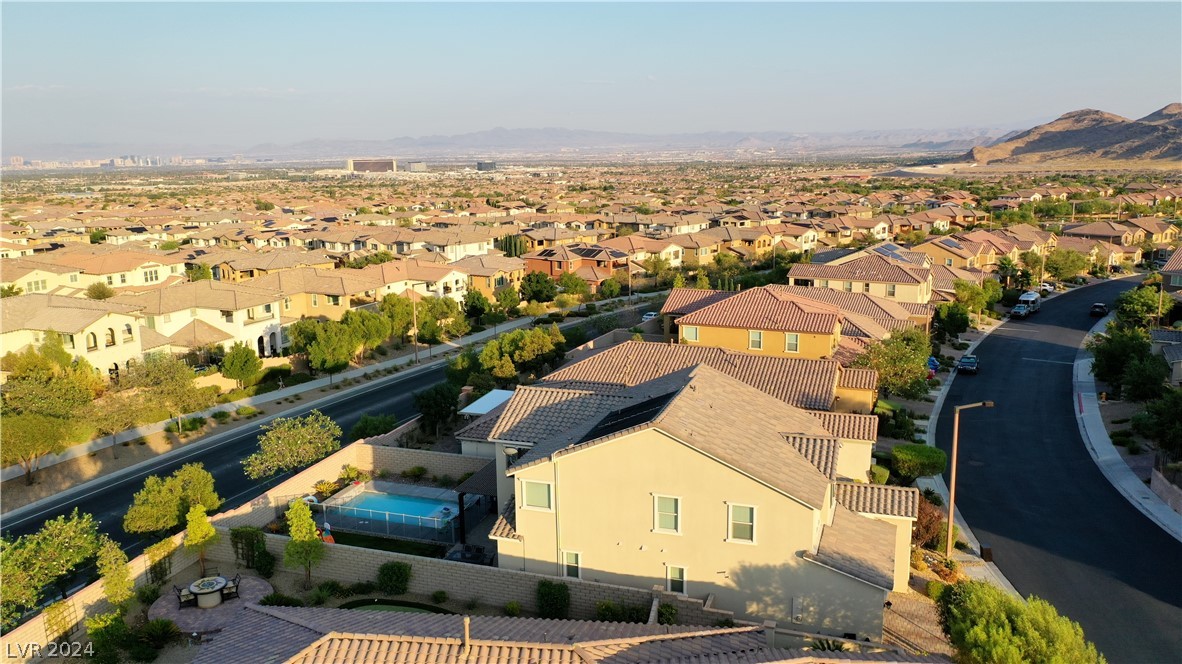 426 Port Reggio Street Las Vegas NV 89138