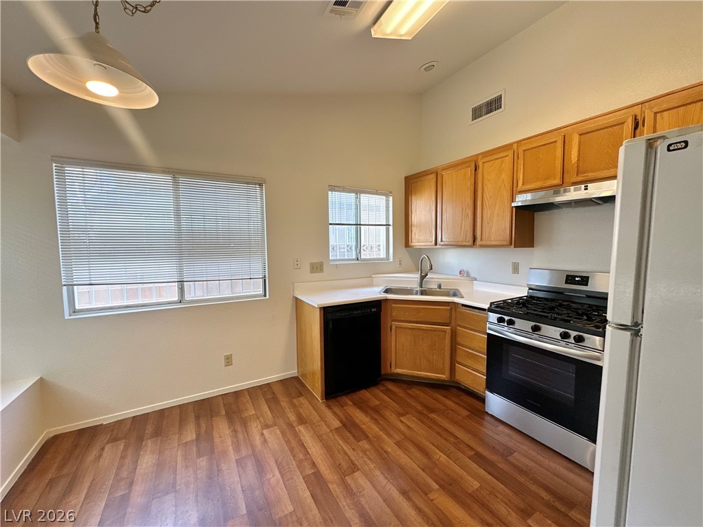 2104 Havelina Street Las Vegas NV 89108