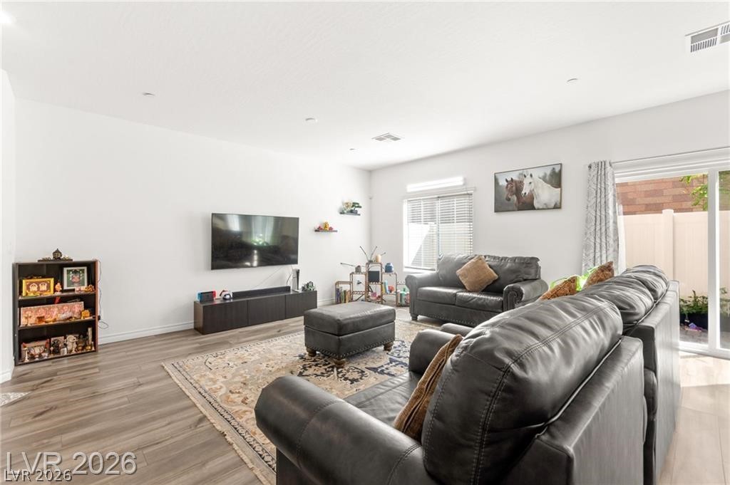 275 Luna Valley Way 1013 Henderson NV 89011