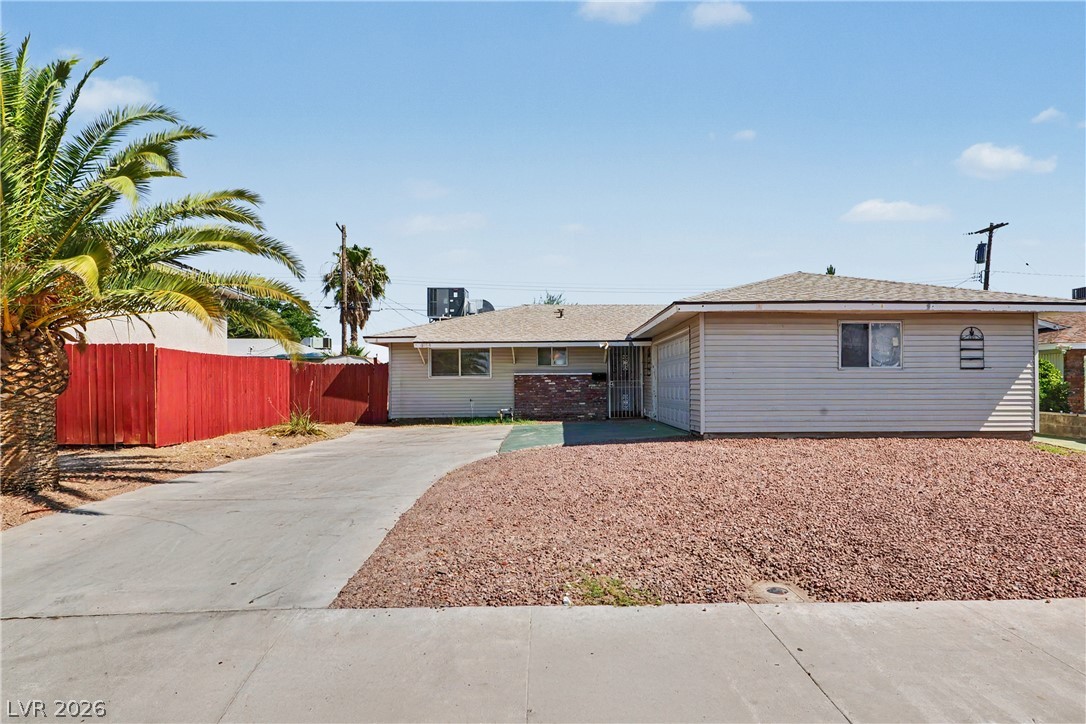 6144 Cromwell Avenue Las Vegas NV 89107