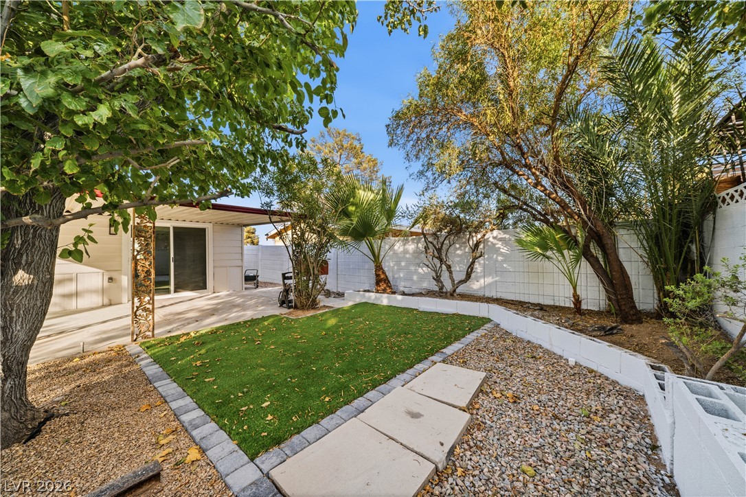 3629 Florrie Avenue Las Vegas NV 89121