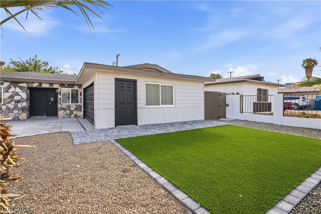 3629 Florrie Avenue Las Vegas NV 89121