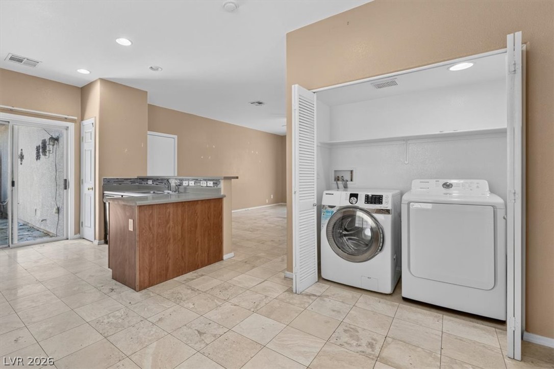 7949 Violet Dawn Street Las Vegas NV 89149