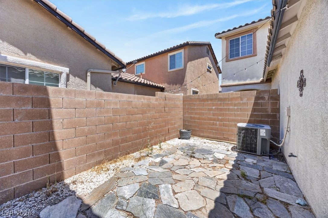 7949 Violet Dawn Street Las Vegas NV 89149